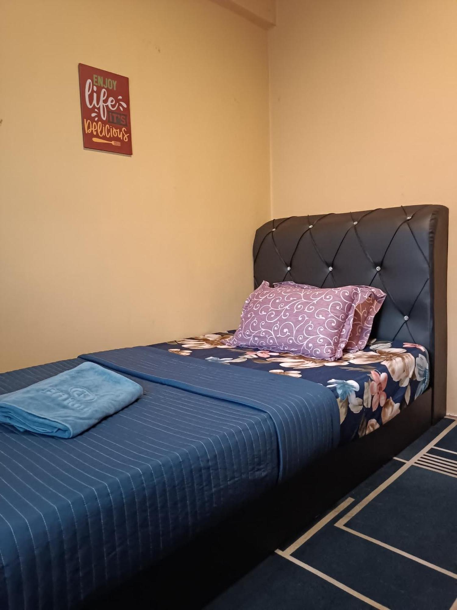 M.Fr Homestay Pangsapuri Putra Damai Putrajaya Buitenkant foto