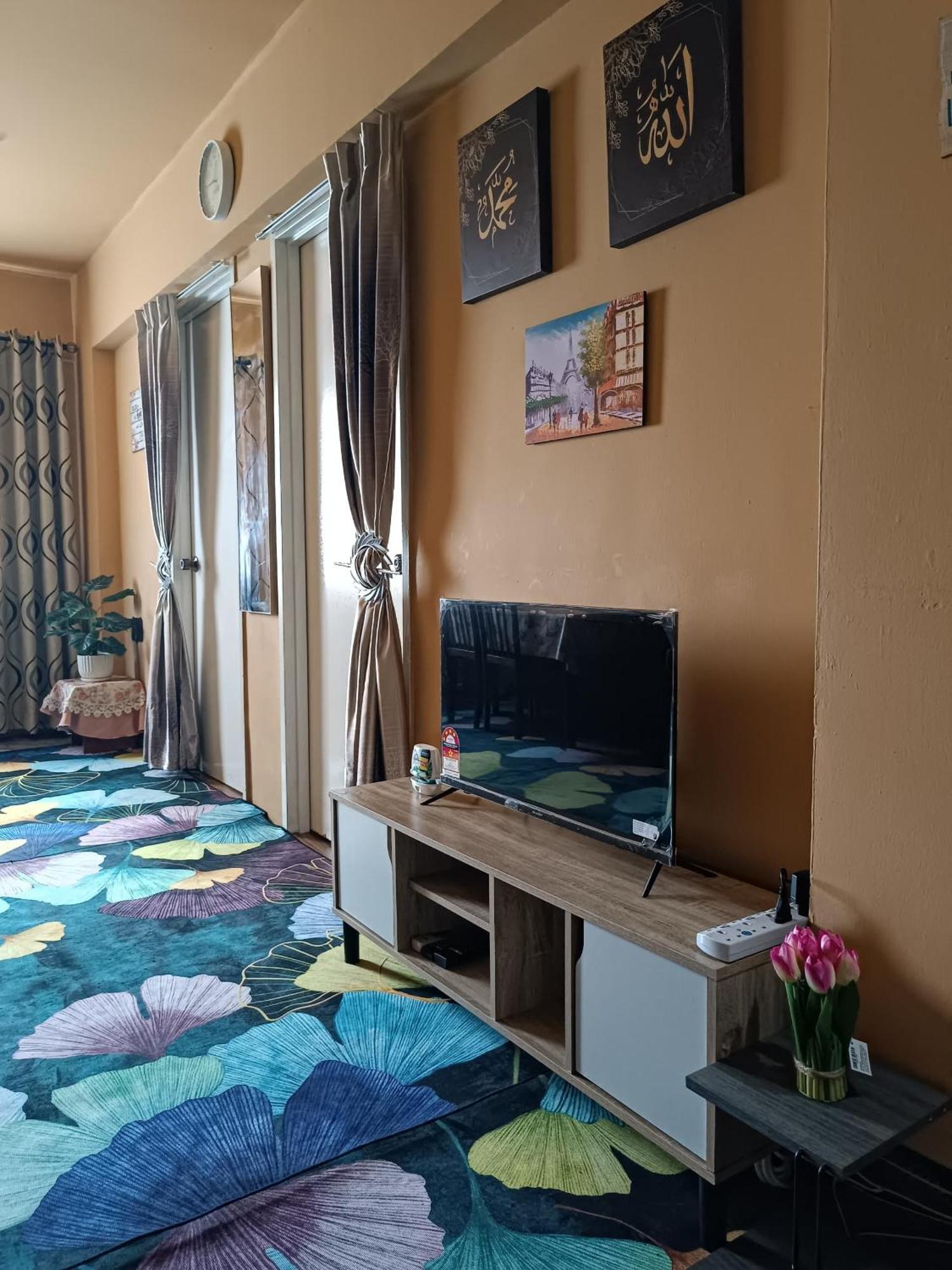 M.Fr Homestay Pangsapuri Putra Damai Putrajaya Buitenkant foto